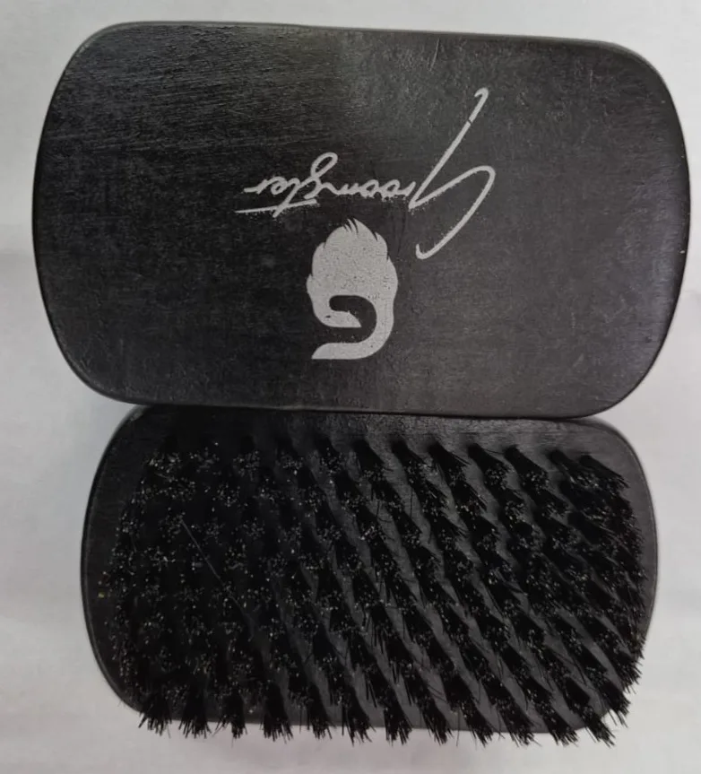 Groomster Brosse En Bois Dur Pour La Barbe # Noir