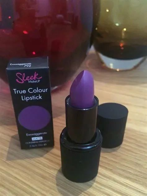 Sleek True Colour Lipstick Matte #792
